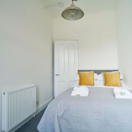 Meadow Apartment Dumbarton Camera foto